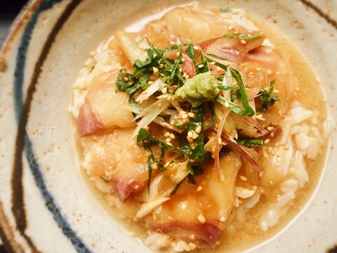 簡単!ごまダレ鯛茶漬け♪